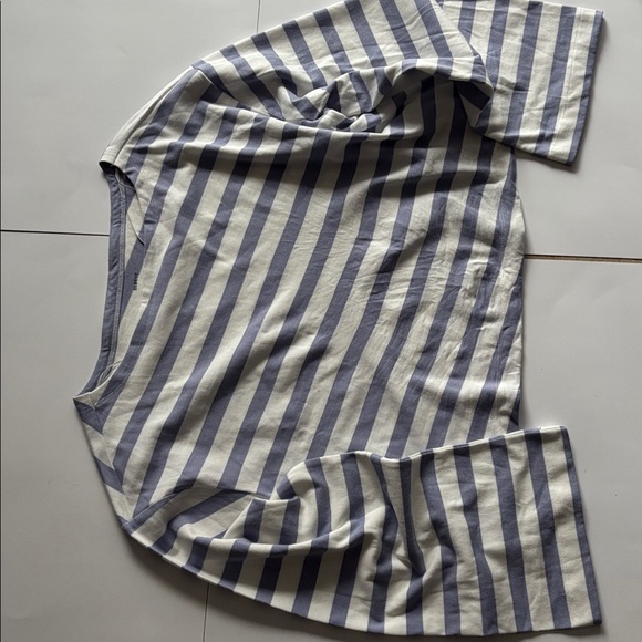 Maeve Top - Picture 3 of 8